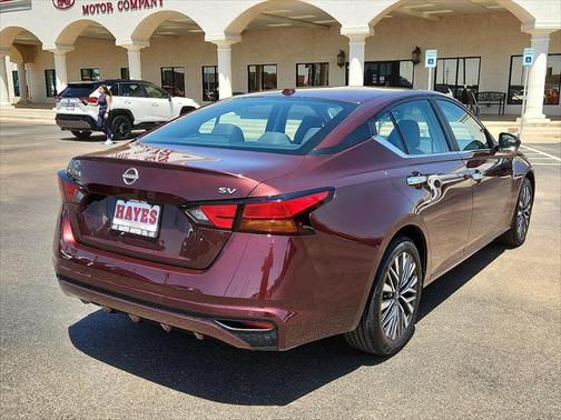 2024 Nissan Altima 2.5 SV