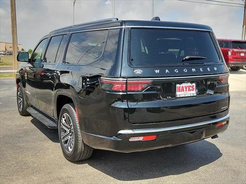 2024 Jeep Wagoneer L Series II 4x2