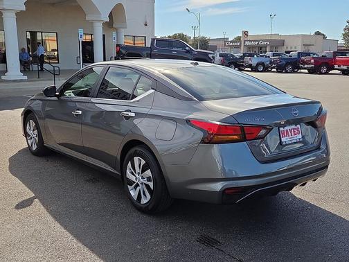 2025 Nissan Altima S FWD
