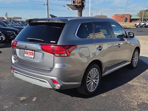 2022 Mitsubishi Outlander PHEV SEL
