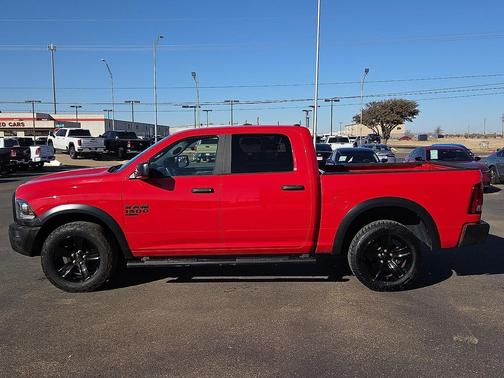 2023 RAM 1500 Classic Warlock Crew Cab 4x4 5'7' Box