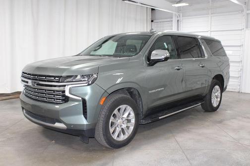 2023 Chevrolet Suburban Premier