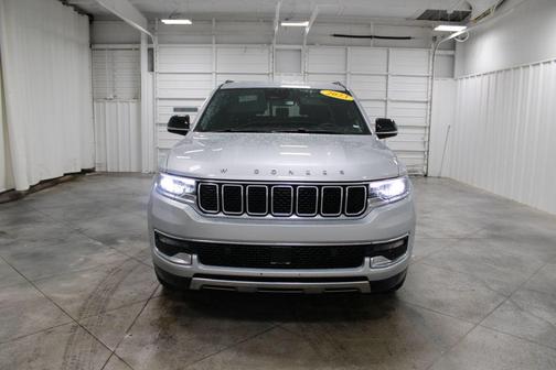 2023 Jeep Wagoneer L Series III