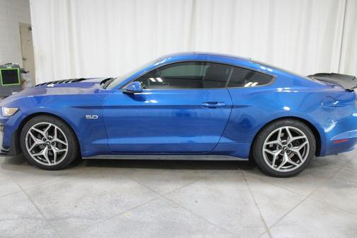 Lightning Blue Metallic 2017 Ford Mustang GT