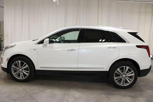 Crystal White Tri-Coat 2024 Cadillac XT5 Premium Luxury