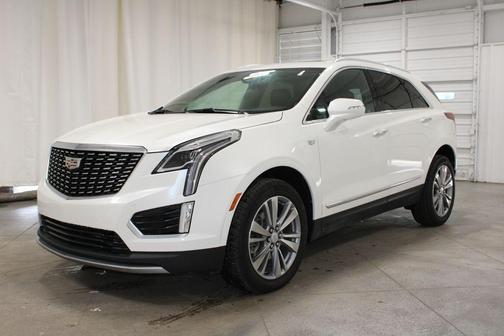 Crystal White Tri-Coat 2024 Cadillac XT5 Premium Luxury