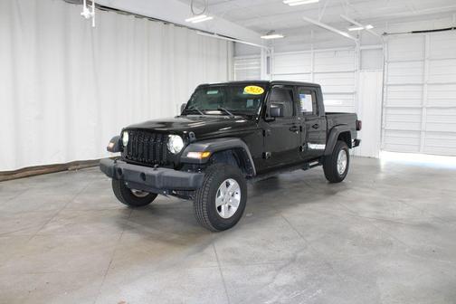 2023 Jeep Gladiator Sport