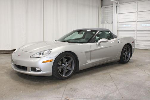 Machine Silver Metallic 2006 Chevrolet Corvette Base