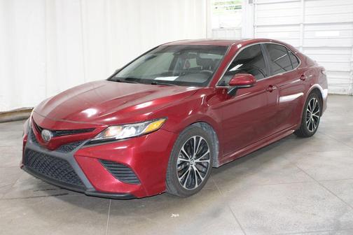 Ruby Flare Pearl 2018 Toyota Camry SE