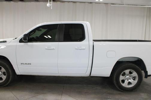 Bright White Clearcoat 2022 RAM 1500 Big Horn