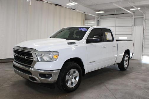 Bright White Clearcoat 2022 RAM 1500 Big Horn