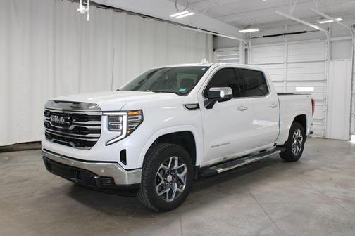 White Frost Tri-Coat 2024 GMC Sierra 1500 SLT