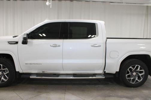 White Frost Tri-Coat 2024 GMC Sierra 1500 SLT