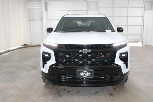 Polar White 2026 Chevrolet Traverse RS