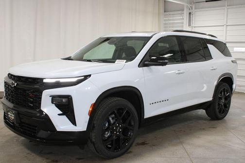 Polar White 2026 Chevrolet Traverse RS