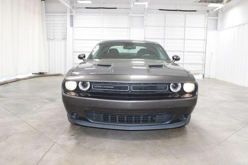 Granite Pearlcoat 2016 Dodge Challenger SXT