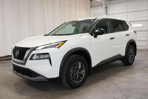 Glacier White 2023 Nissan Rogue S