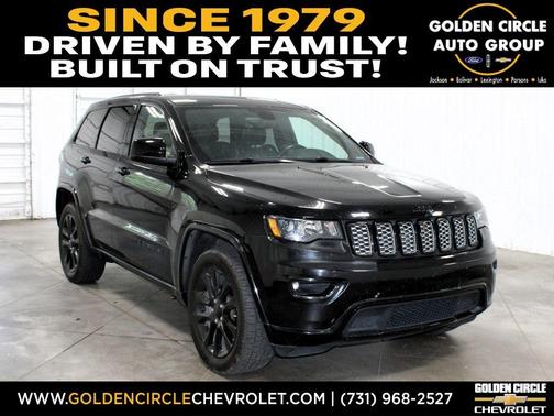Diamond Black 2018 Jeep Grand Cherokee Altitude