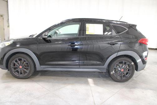 2017 Hyundai TUCSON Night