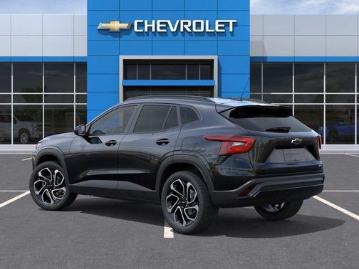 Mosaic Black Metallic 2026 Chevrolet Trax 2RS