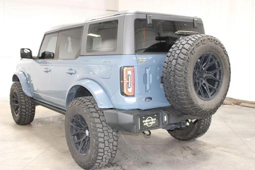 Azure Gray Metallic 2023 Ford Bronco Base