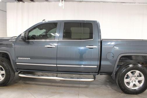 Dark Slate Metallic 2017 GMC Sierra 1500 SLT