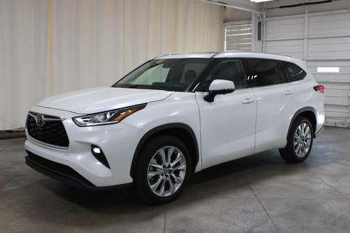 Wind Chill Pearl 2023 Toyota Highlander Limited