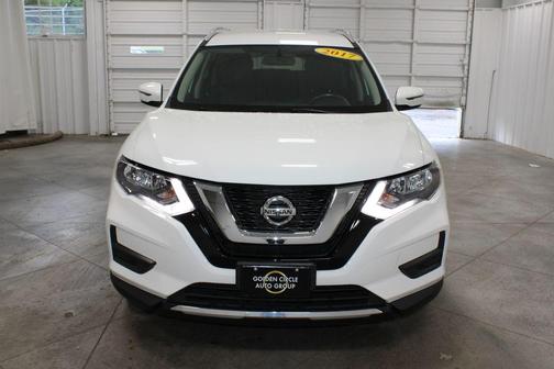 Glacier White 2017 Nissan Rogue SV