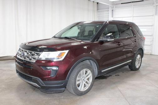 Burgundy Velvet Metallic Tinted Clearcoat 2018 Ford Explorer XLT