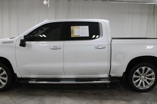 Iridescent Pearl Tricoat 2019 Chevrolet Silverado 1500 High Country