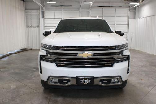 Iridescent Pearl Tricoat 2019 Chevrolet Silverado 1500 High Country