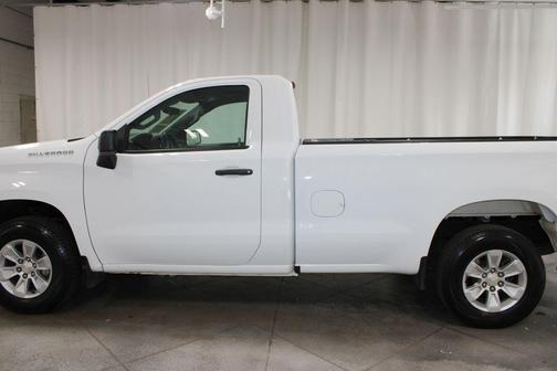 Summit White 2022 Chevrolet Silverado 1500 WT