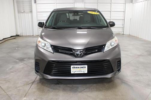 2019 Toyota Sienna L