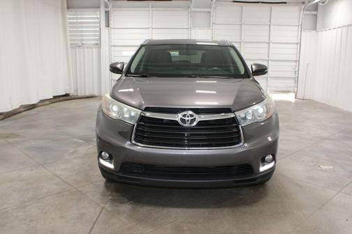 Predawn Gray Mica 2015 Toyota Highlander LE Plus