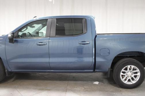 Lakeshore Blue Metallic 2024 Chevrolet Silverado 1500 LT