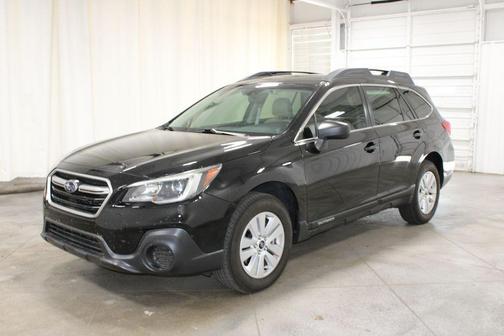 Crystal Black Silica 2019 Subaru Outback 2.5i