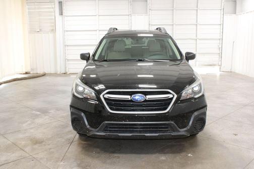 Crystal Black Silica 2019 Subaru Outback 2.5i