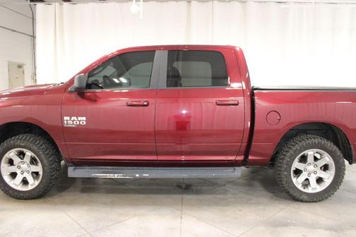 Delmonico Red Pearlcoat 2021 RAM 1500 Classic SLT