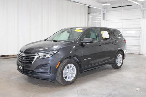Gray 2022 Chevrolet Equinox LS