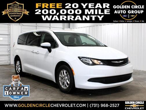 2023 Chrysler Voyager LX