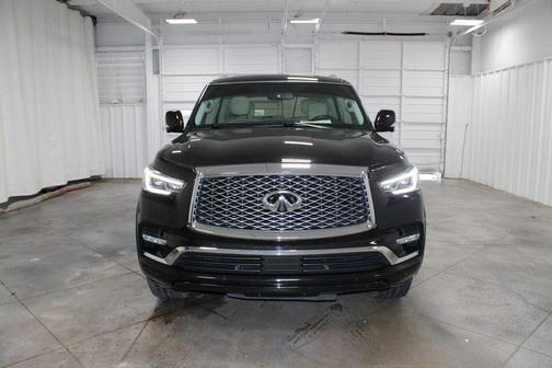 2018 INFINITI QX80 Base