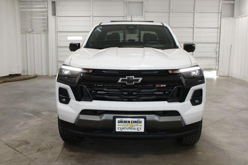 Summit White 2025 Chevrolet Colorado Z71