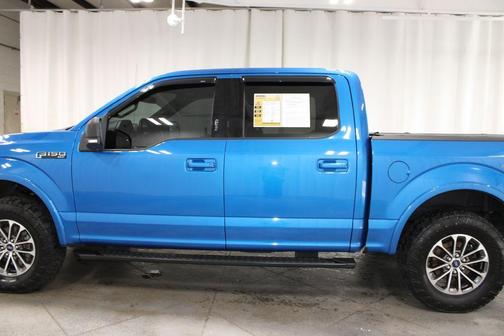 Velocity Blue Metallic 2019 Ford F-150 XLT