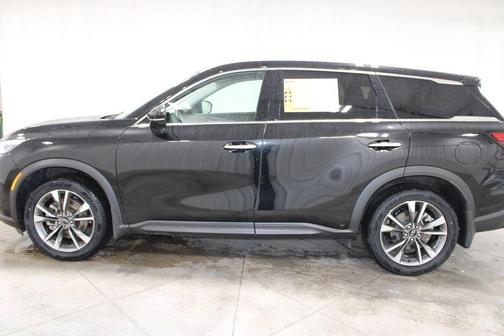 Mineral Black 2023 INFINITI QX60 Luxe