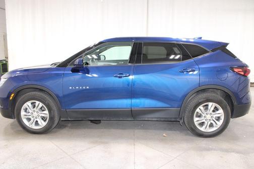 Blue Glow Metallic 2022 Chevrolet Blazer 2LT