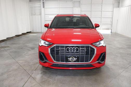 2023 Audi Q3 45 S line Premium