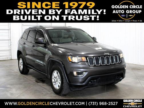 Granite Crystal Clearcoat Metallic 2018 Jeep Grand Cherokee Laredo E