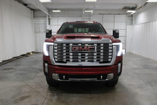 2024 GMC Sierra 2500 Denali