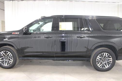 2025 Chevrolet Suburban Z71