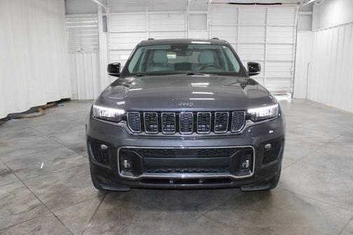 2022 Jeep Grand Cherokee L Overland